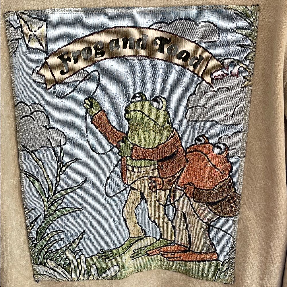Retro Frog and Toad Graphic Sweatshirt - Picture 3 of 4